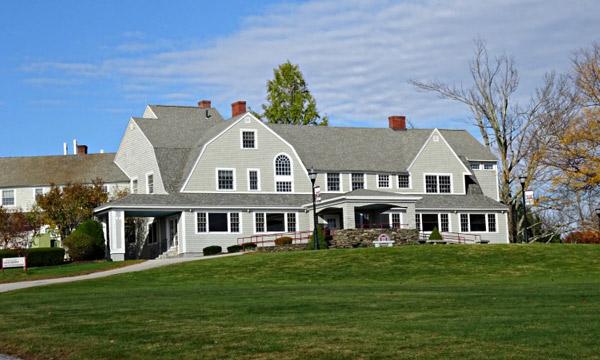 Cheshire Lawn and the Manor Lawn